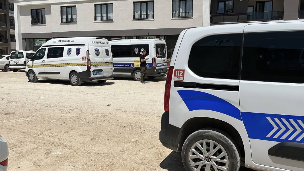 Karatay'da alacak verecek kavgasında silahlar patladı! 1 yaralı 2